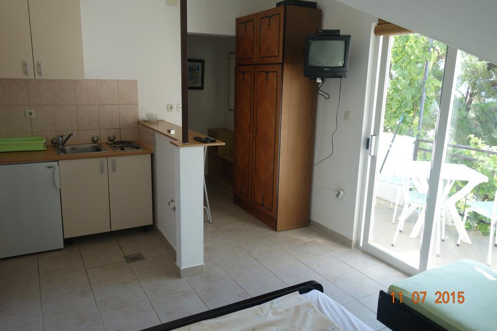 Apartments Mistral Orebić Quarto foto